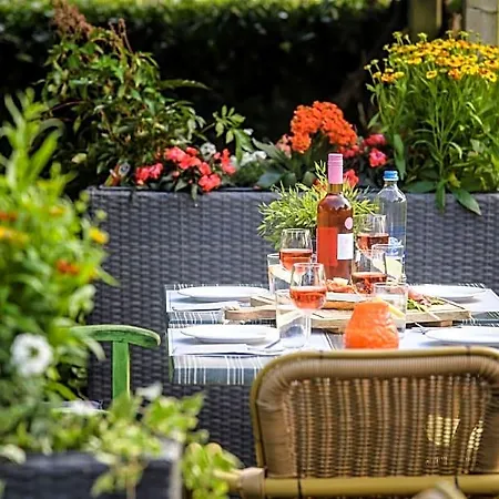 Hotel Campanile & Restaurant Arnhem - 3*