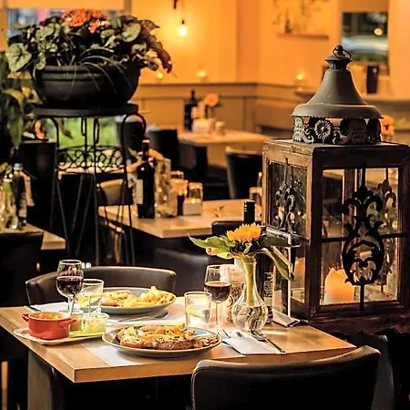 Campanile & Restaurant Arnhem - 3*