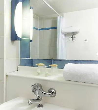 Campanile & Restaurant Arnhem - 3* 제벤나르