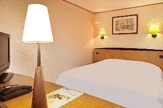 Hotell Campanile & Restaurant Arnhem - 3*