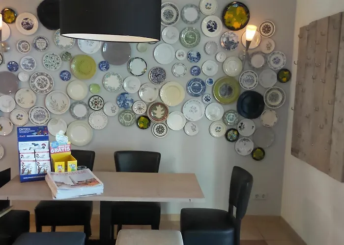 Campanile & Restaurant Arnhem - Hotell 3*