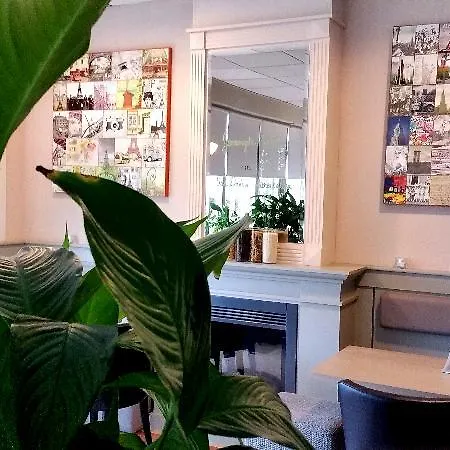 Campanile & Restaurant Arnhem - 호텔 제벤나르