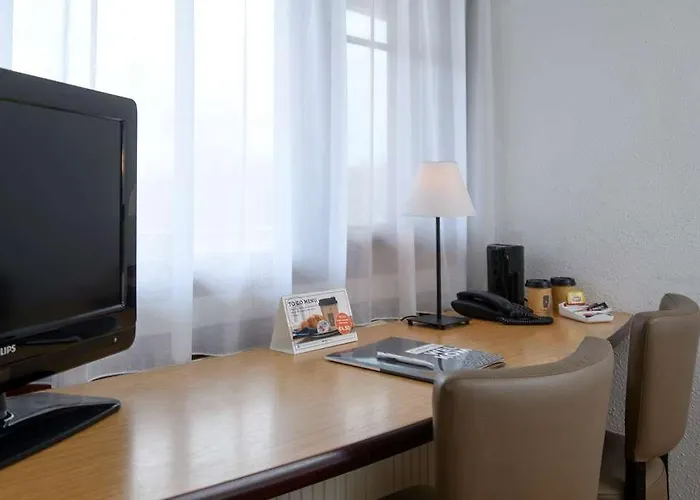 Campanile & Restaurant Arnhem - Hotel 3*