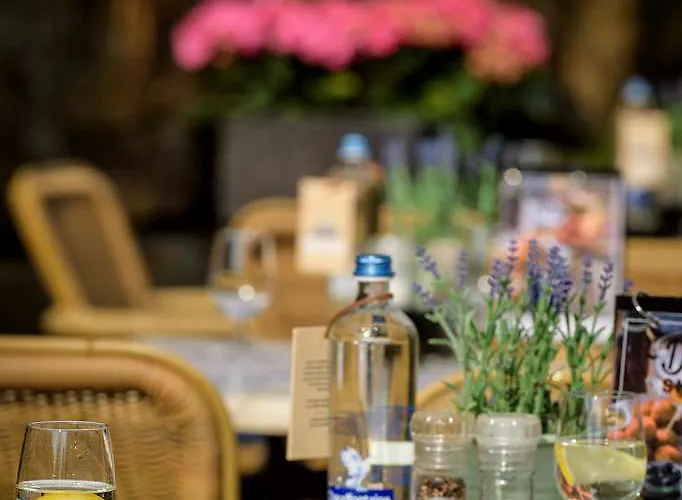 Hotel Campanile & Restaurant Arnhem -